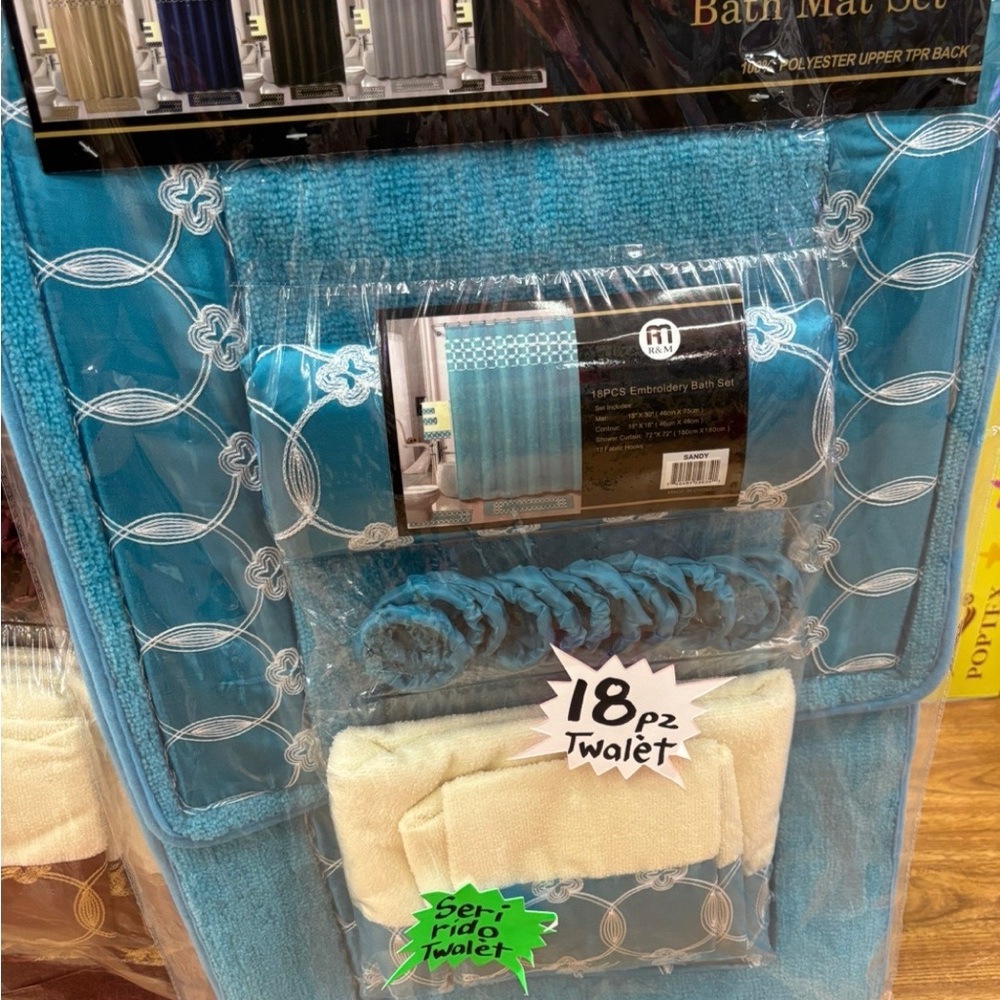 Blue Bath Mat Set with Accessories